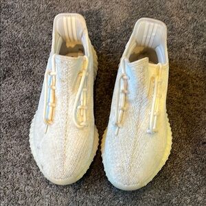 Yeezy Athletic Shoes - Cream White
